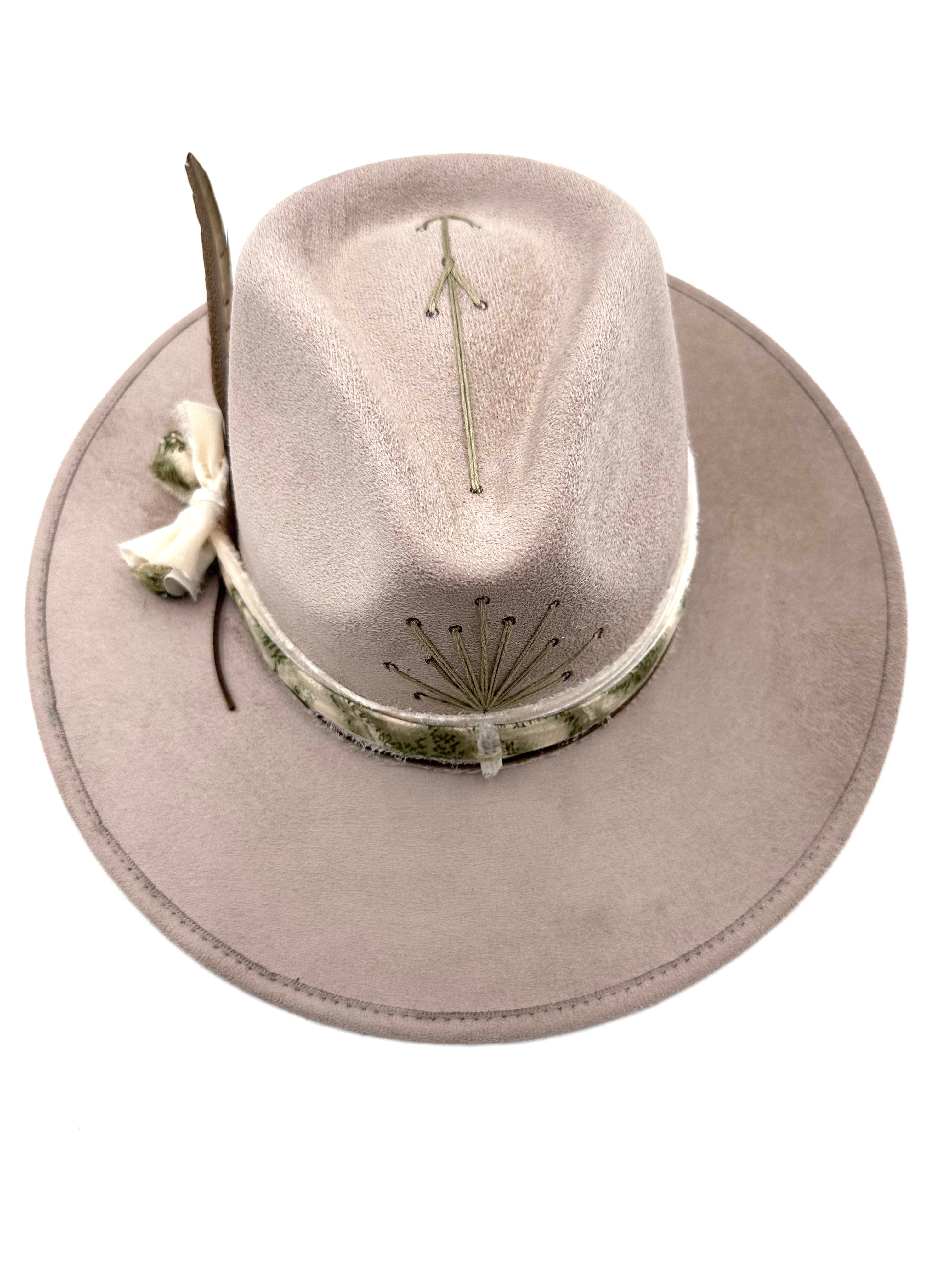 Large Cappuccino Fedora