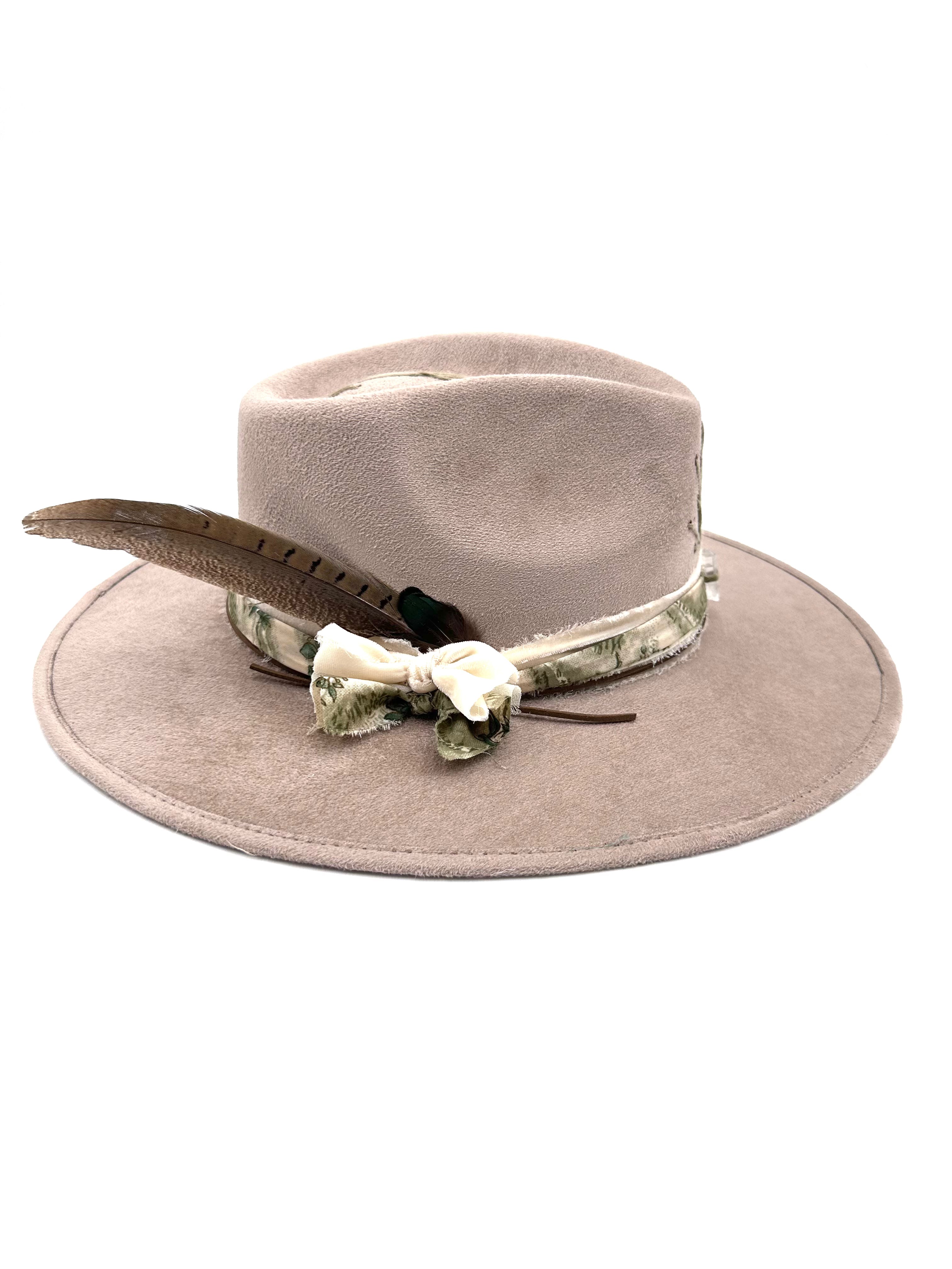 Large Cappuccino Fedora