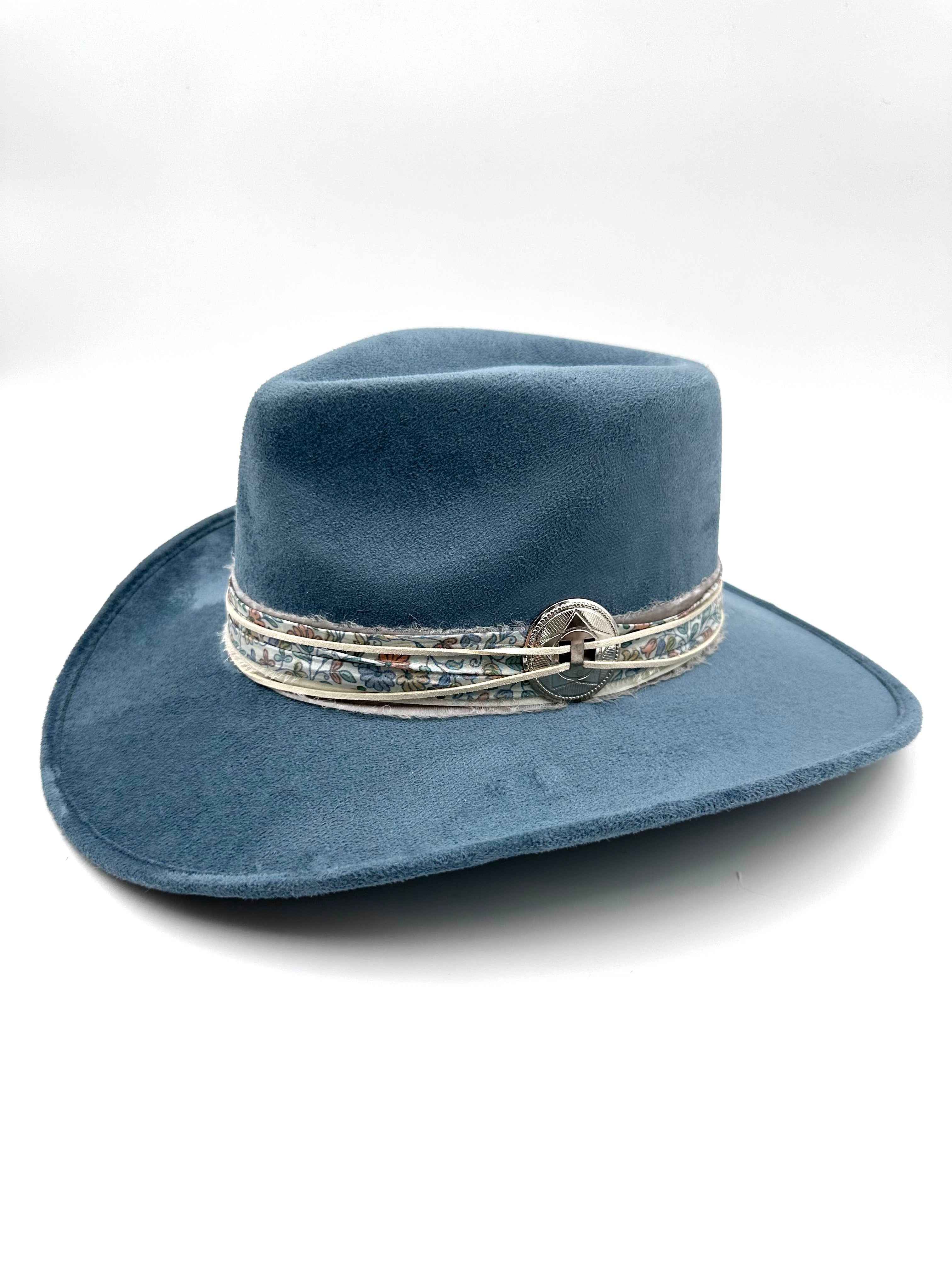 Medium Atlantic Blue Cowgirl