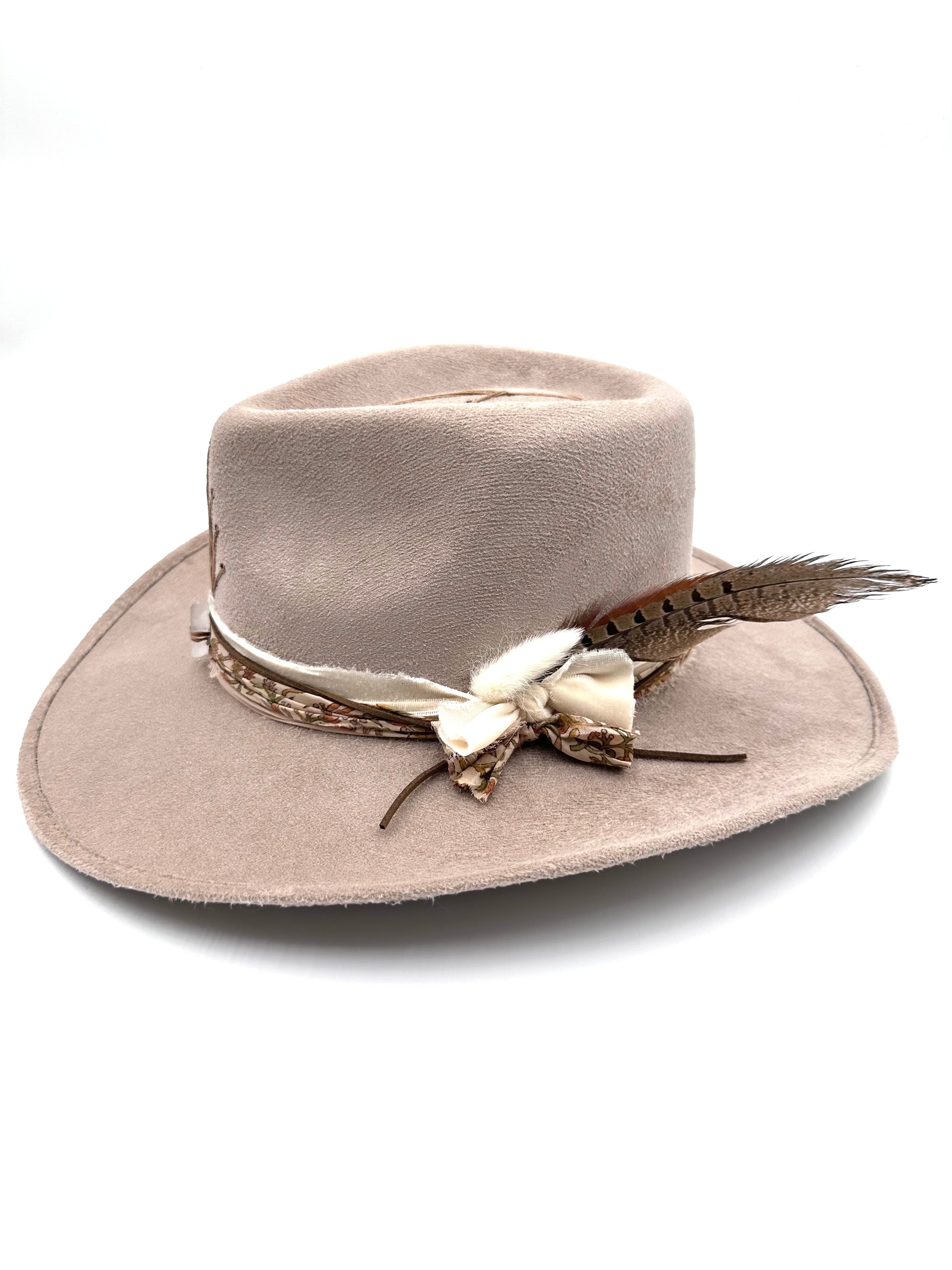 Medium Cappuccino Cowgirl